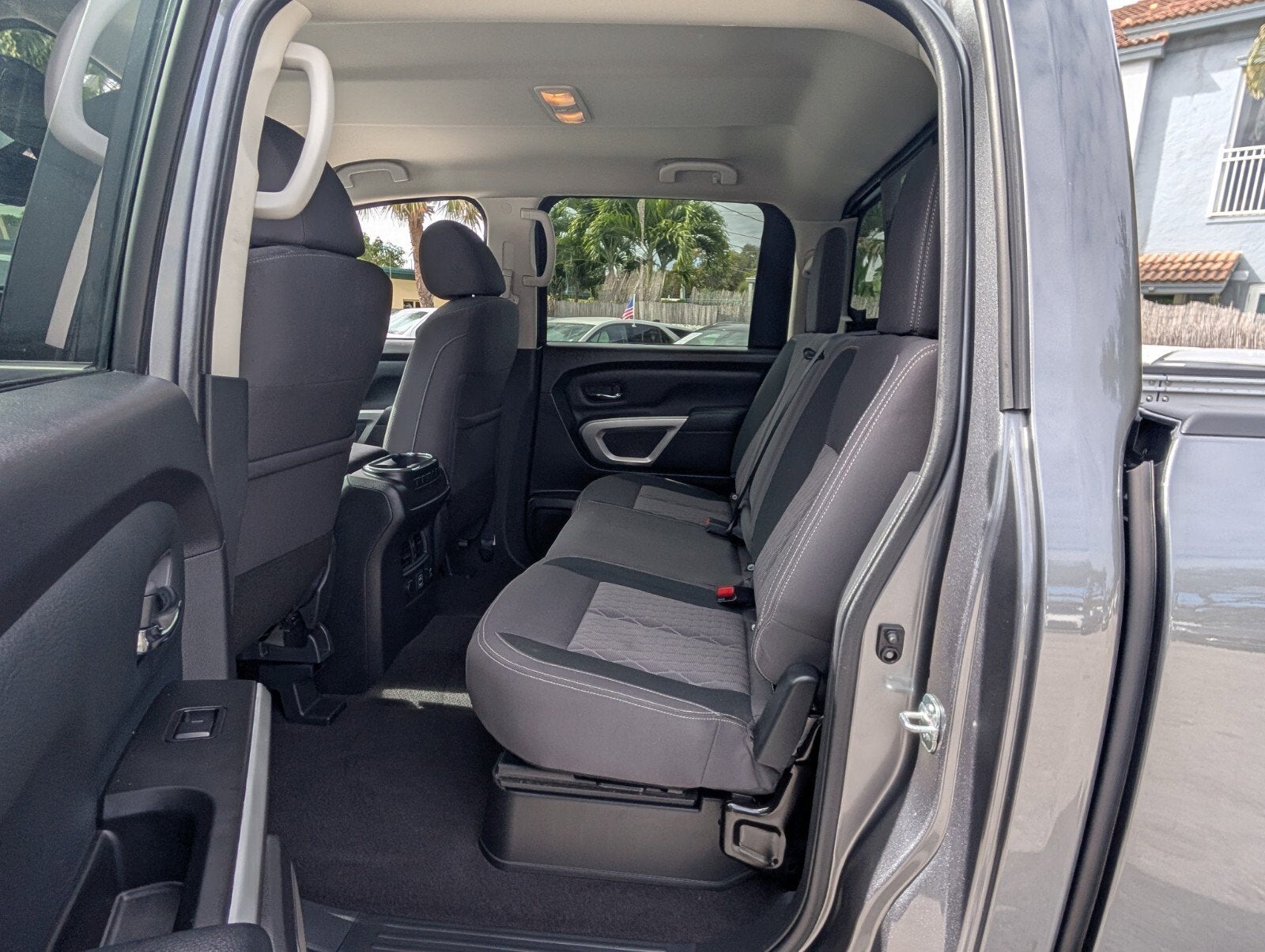 2024 Nissan Titan XD Crew Cab SV