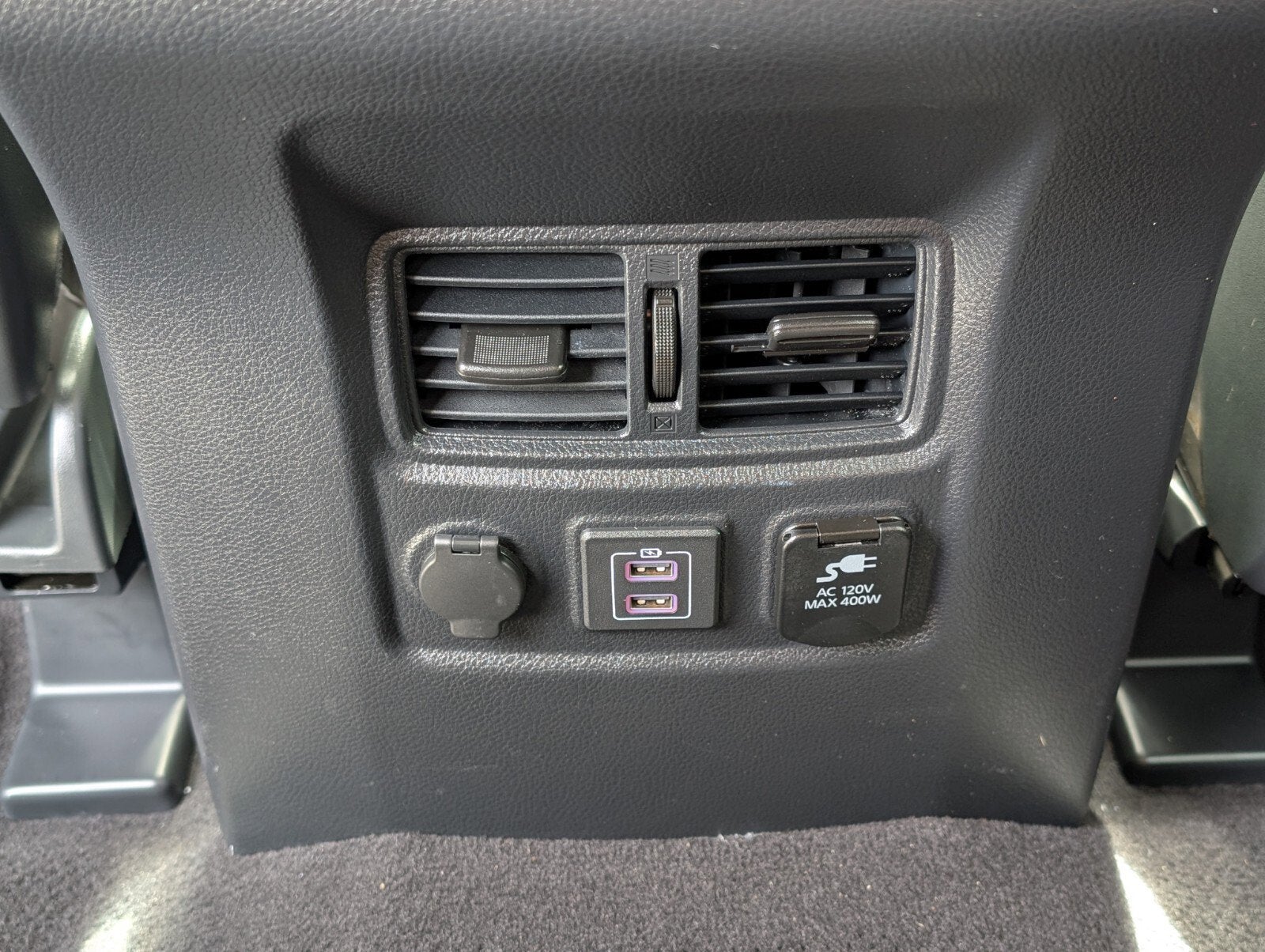 2024 Nissan Titan XD Crew Cab SV