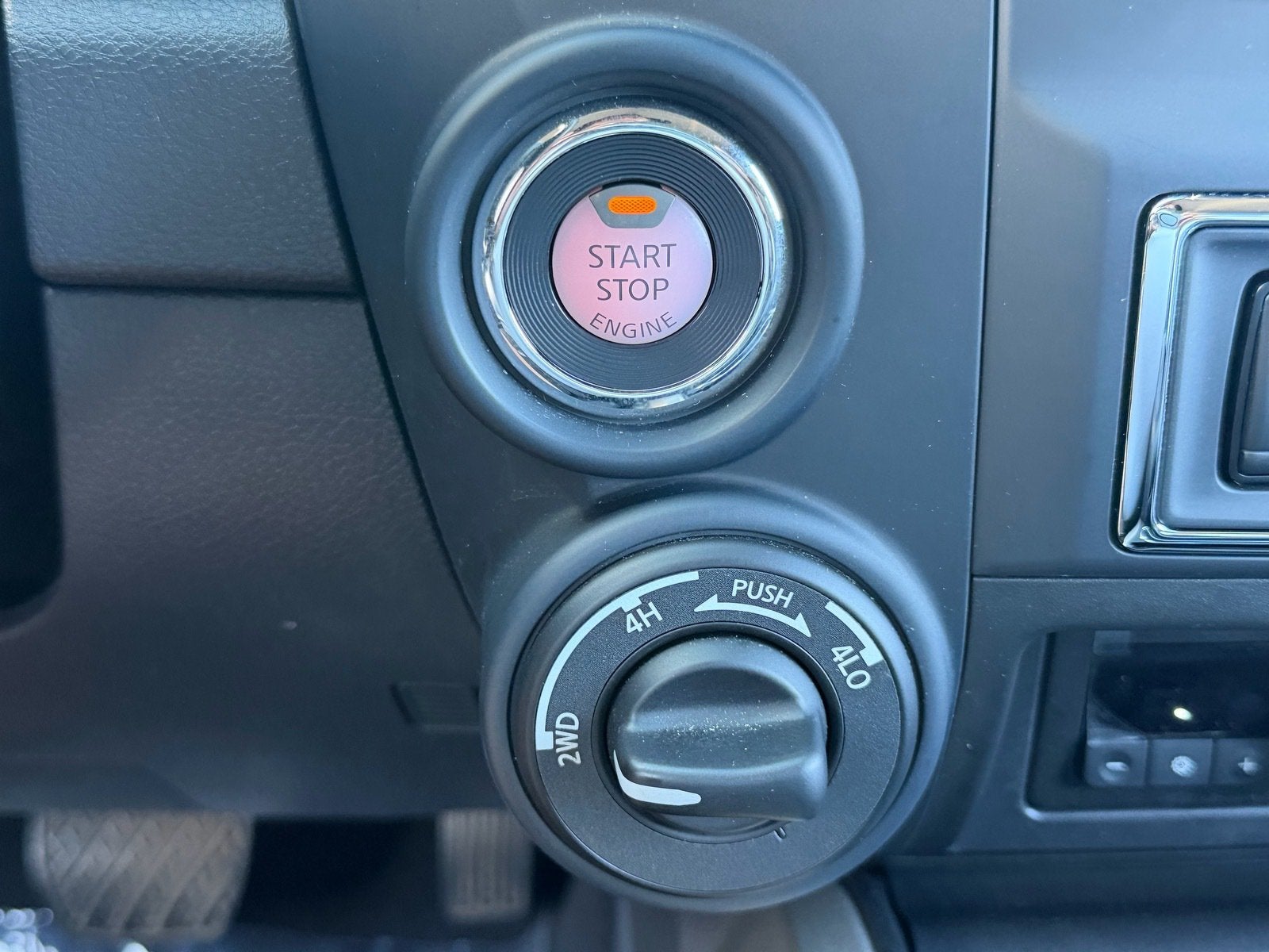 2024 Nissan Titan XD Crew Cab SV