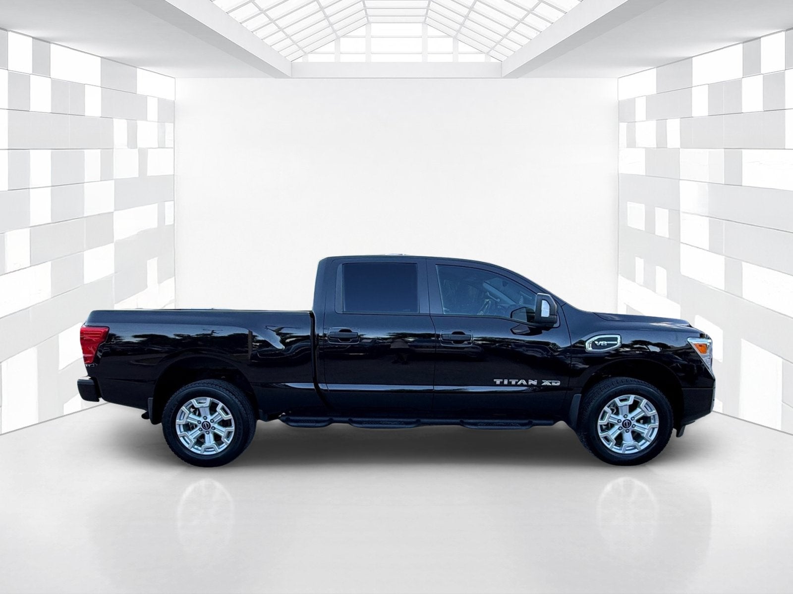 2024 Nissan Titan XD Crew Cab SV