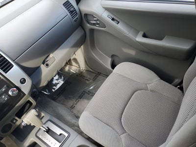 2011 Nissan Frontier SV