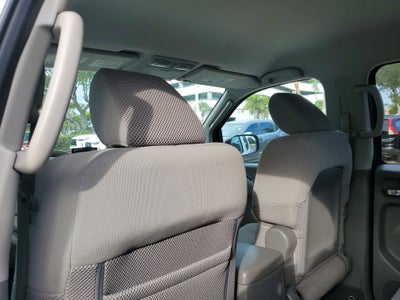 2011 Nissan Frontier SV