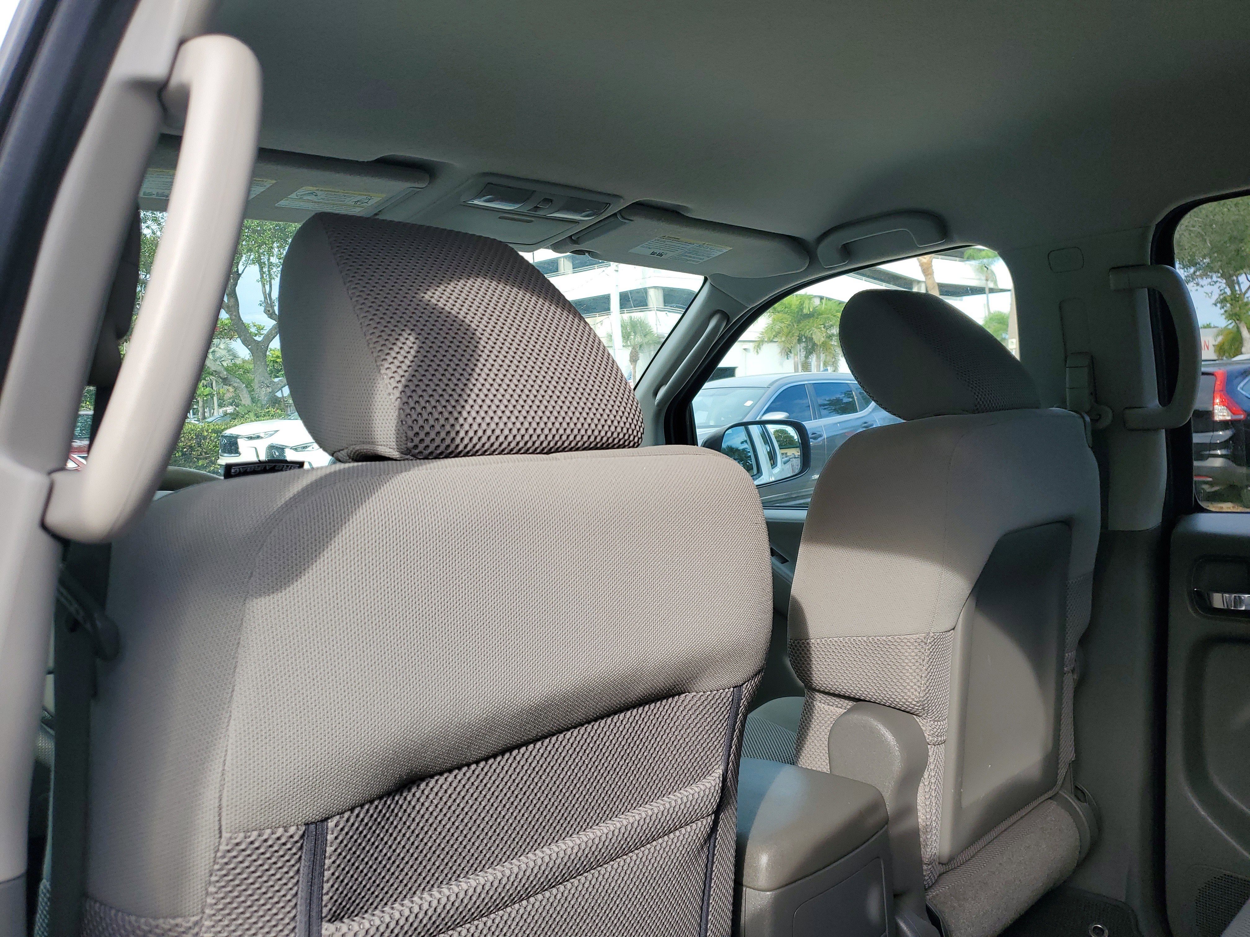 2011 Nissan Frontier SV