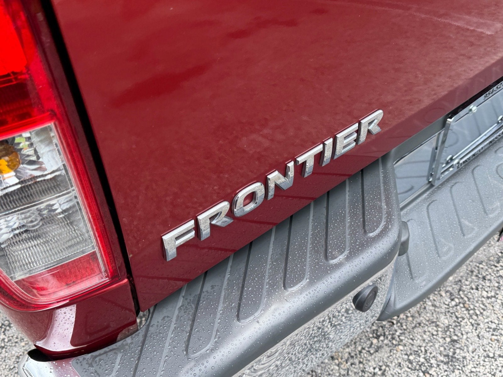 2017 Nissan Frontier SV V6