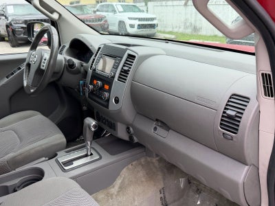 2017 Nissan Frontier SV V6