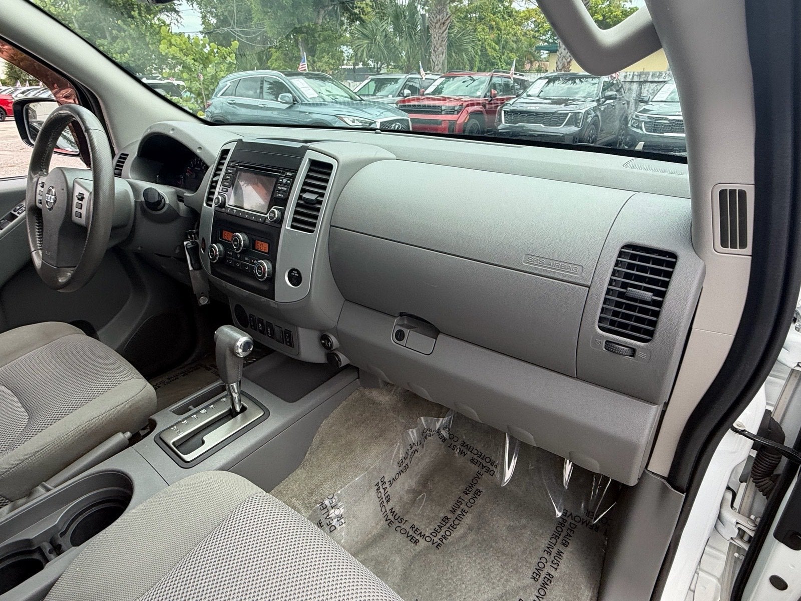 2017 Nissan Frontier SV V6
