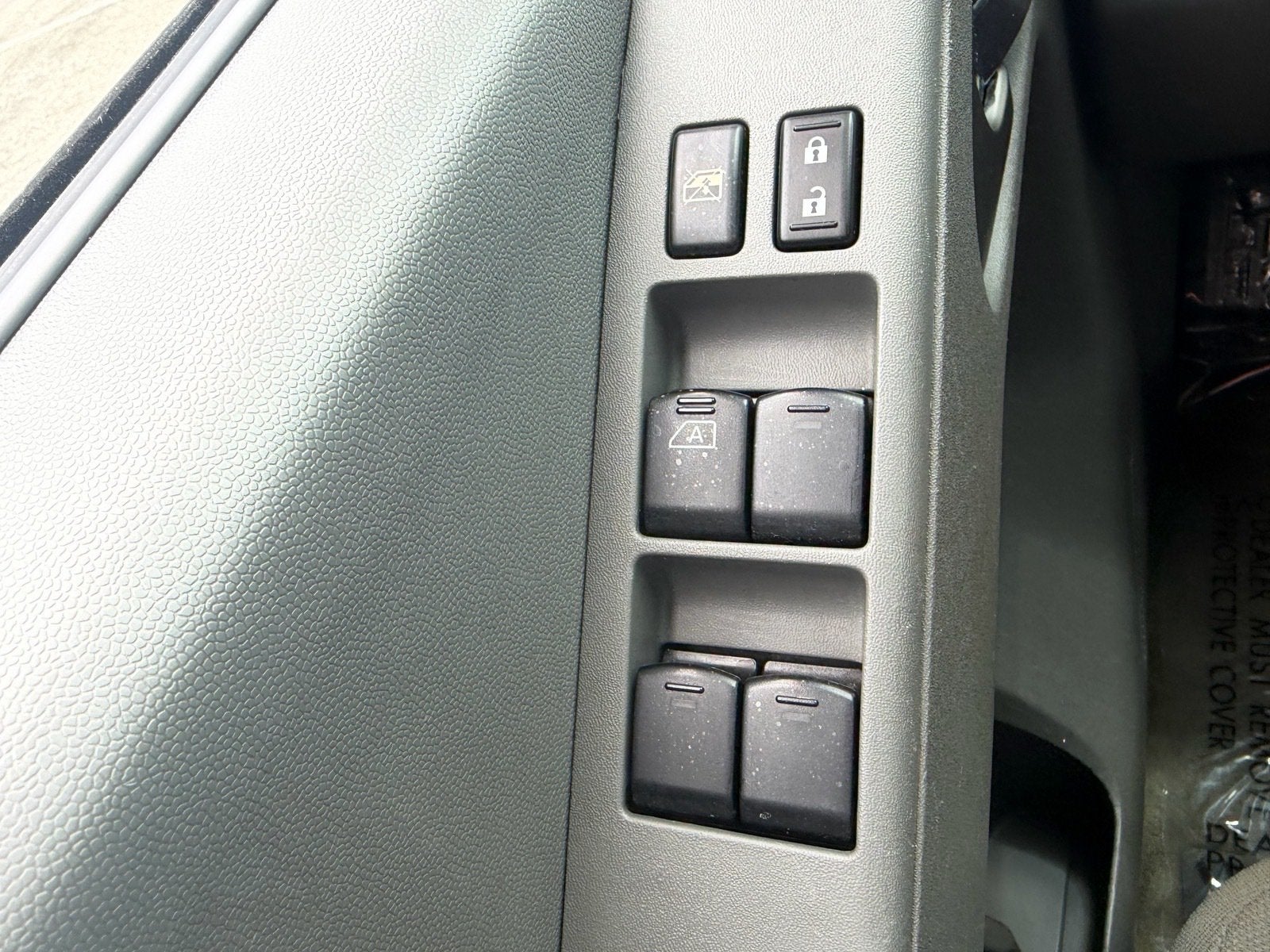 2017 Nissan Frontier SV V6