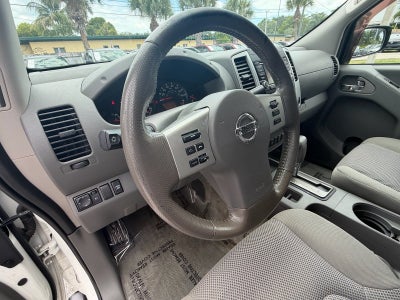 2017 Nissan Frontier SV V6