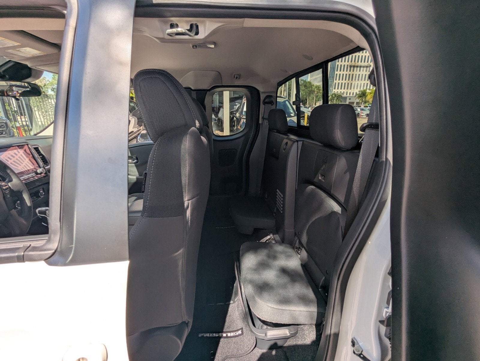 2024 Nissan Frontier King Cab® SV