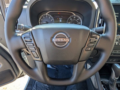 2025 Nissan Frontier Crew Cab SV