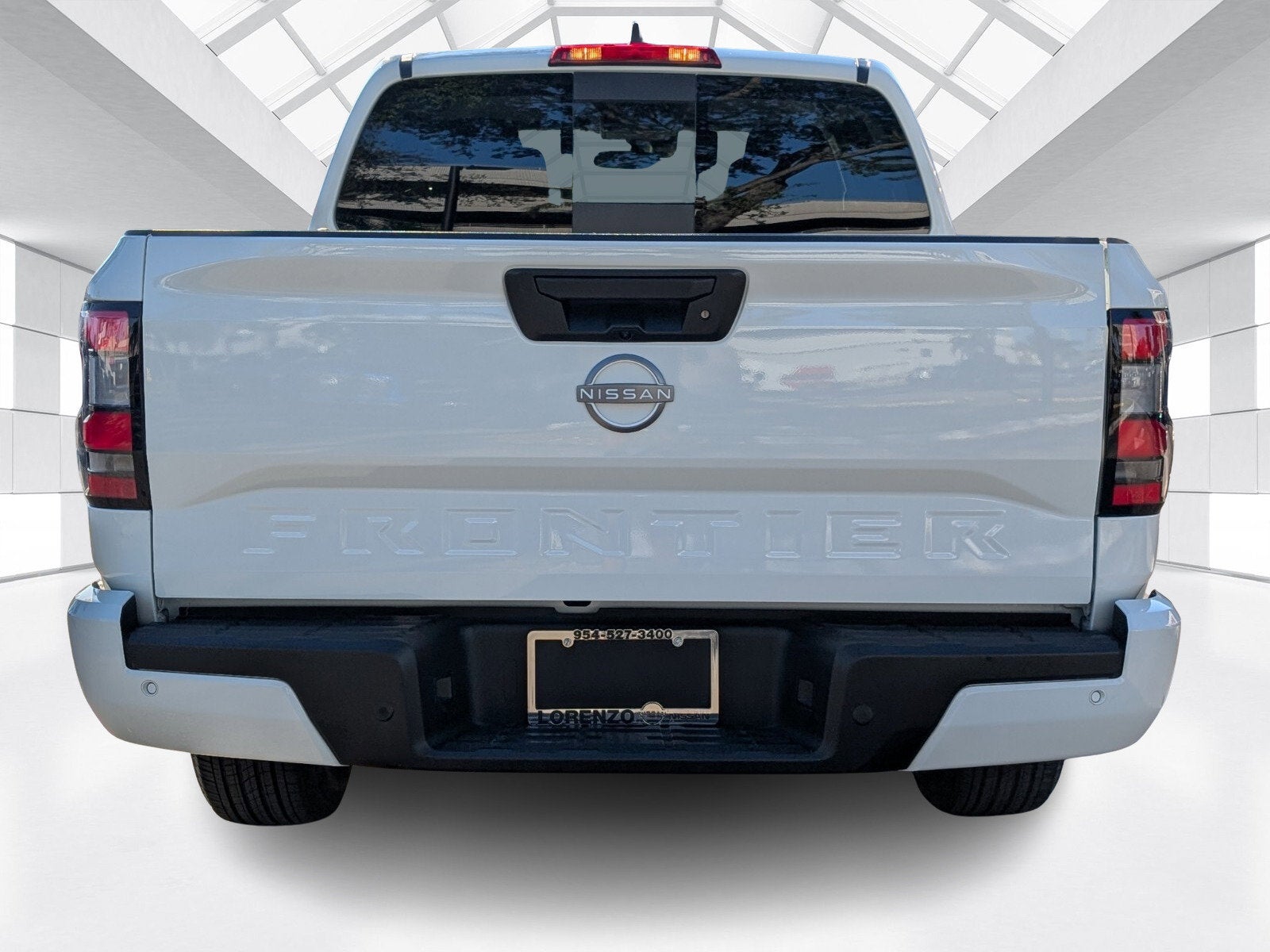 2025 Nissan Frontier Crew Cab SV