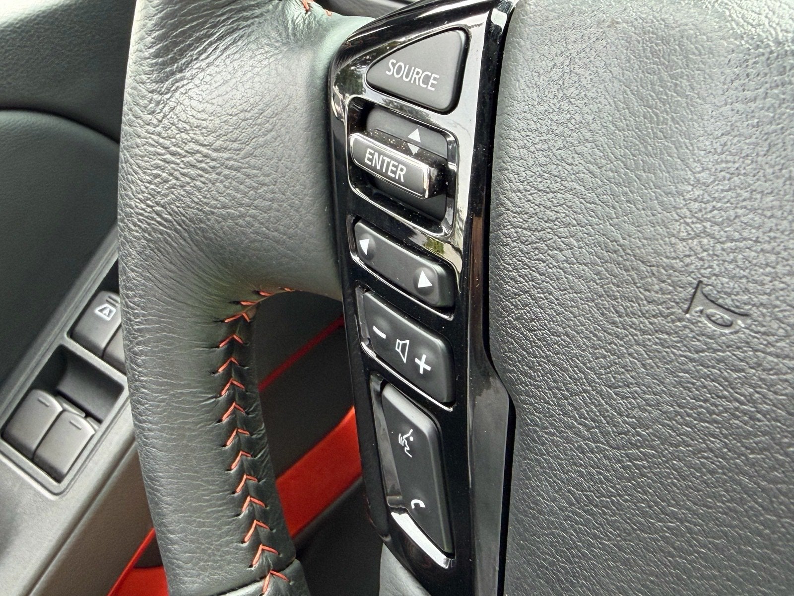 2025 Nissan Frontier Crew Cab PRO-X®