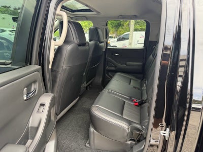 2024 Nissan Frontier Crew Cab SL