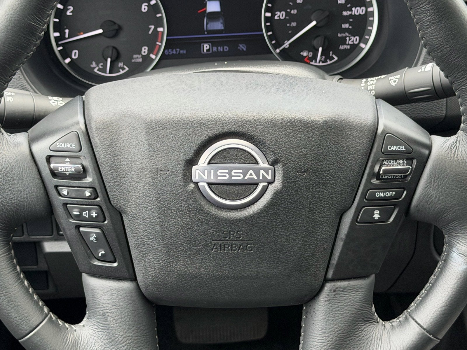 2024 Nissan Frontier Crew Cab SL