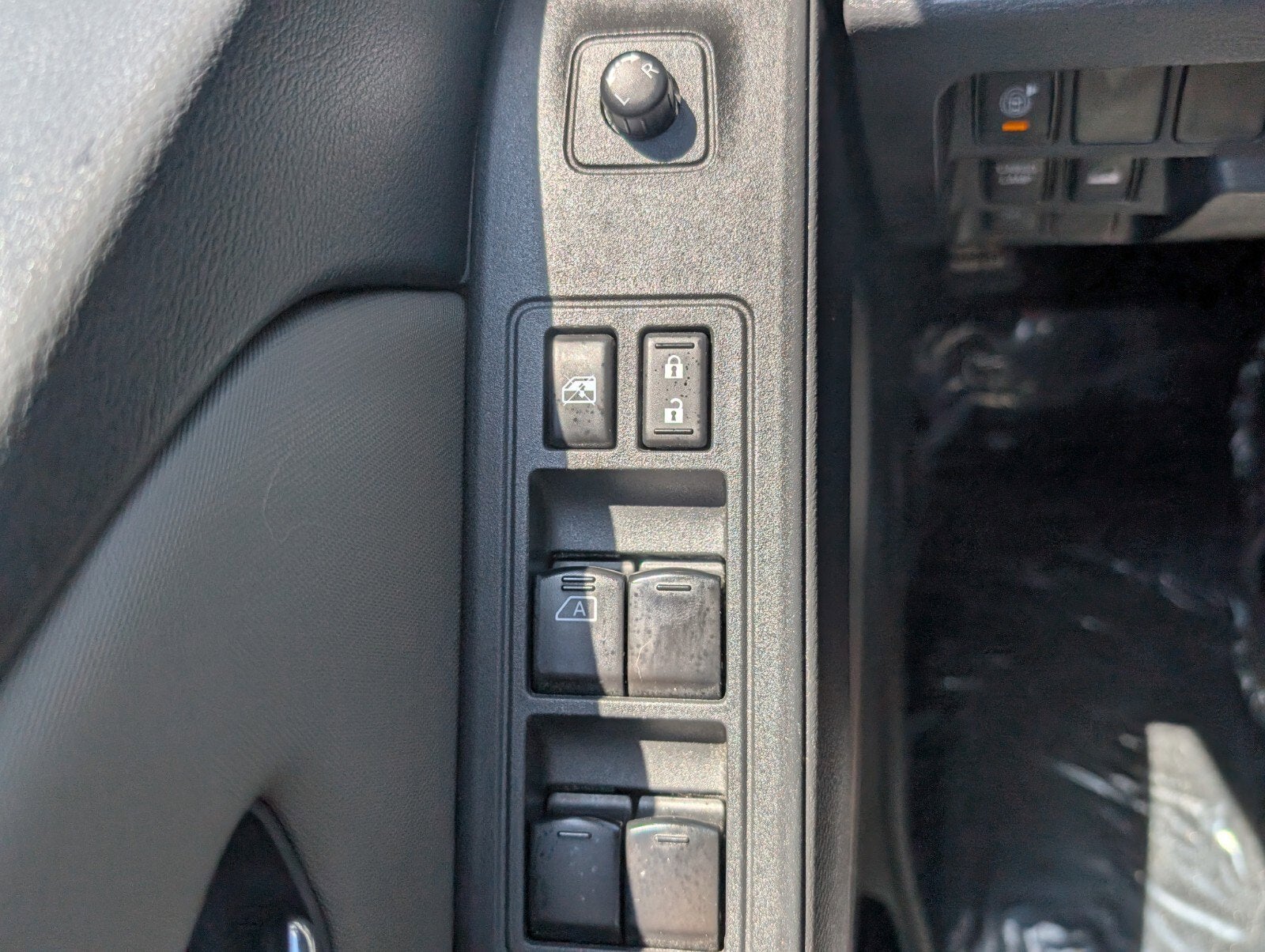 2022 Nissan Frontier Crew Cab SV