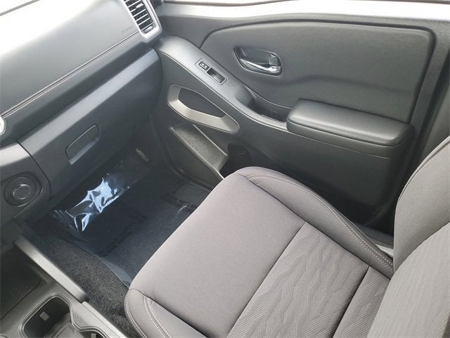 2023 Nissan Frontier Crew Cab SV