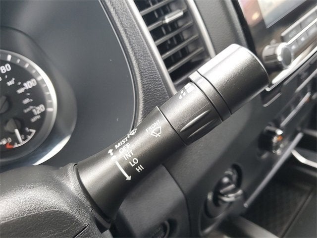 2023 Nissan Frontier Crew Cab SV