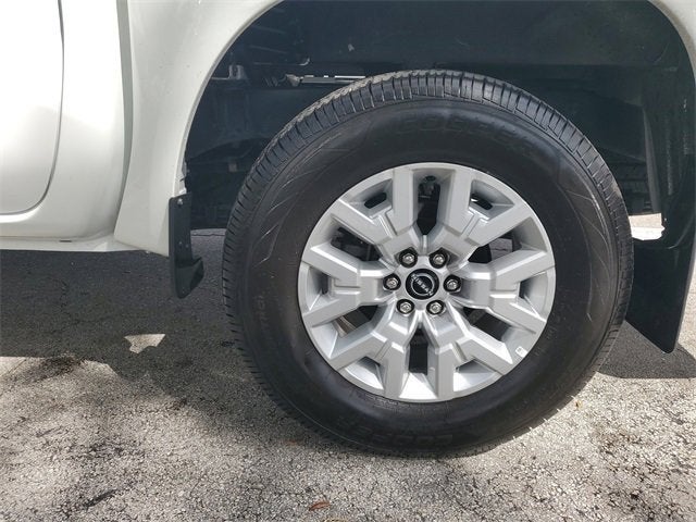 2023 Nissan Frontier Crew Cab SV