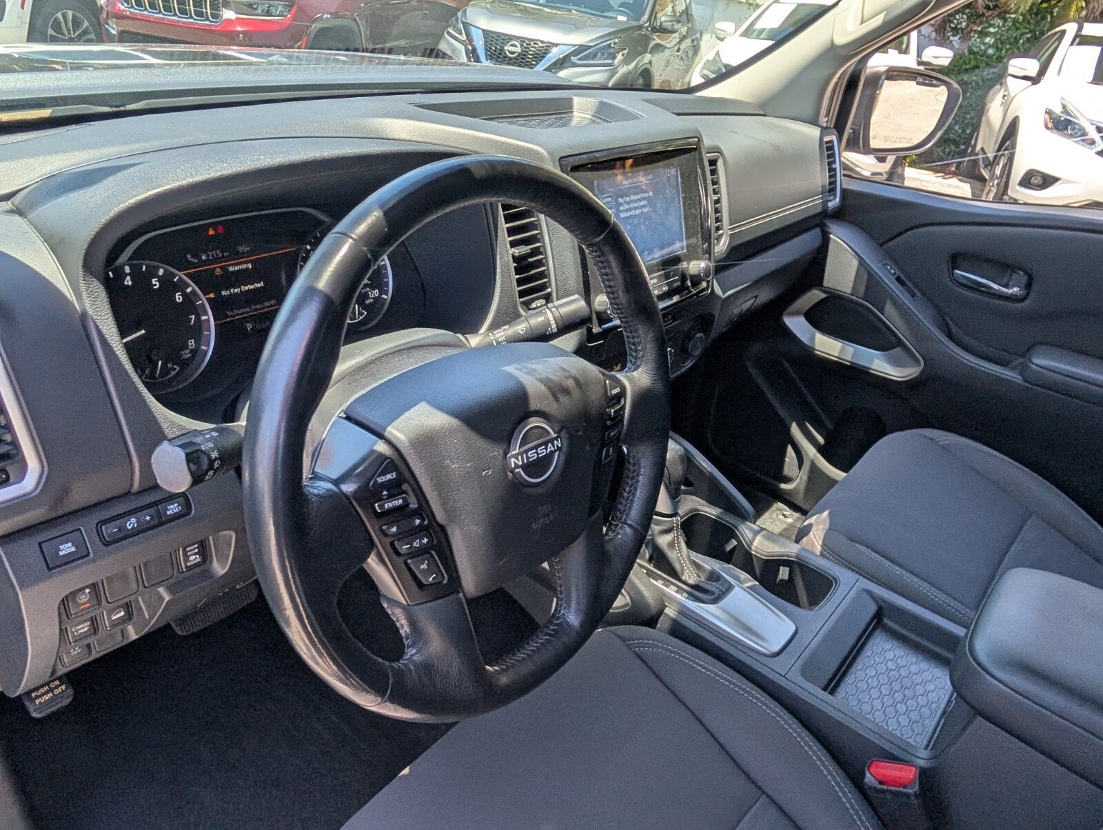 2023 Nissan Frontier Crew Cab SV