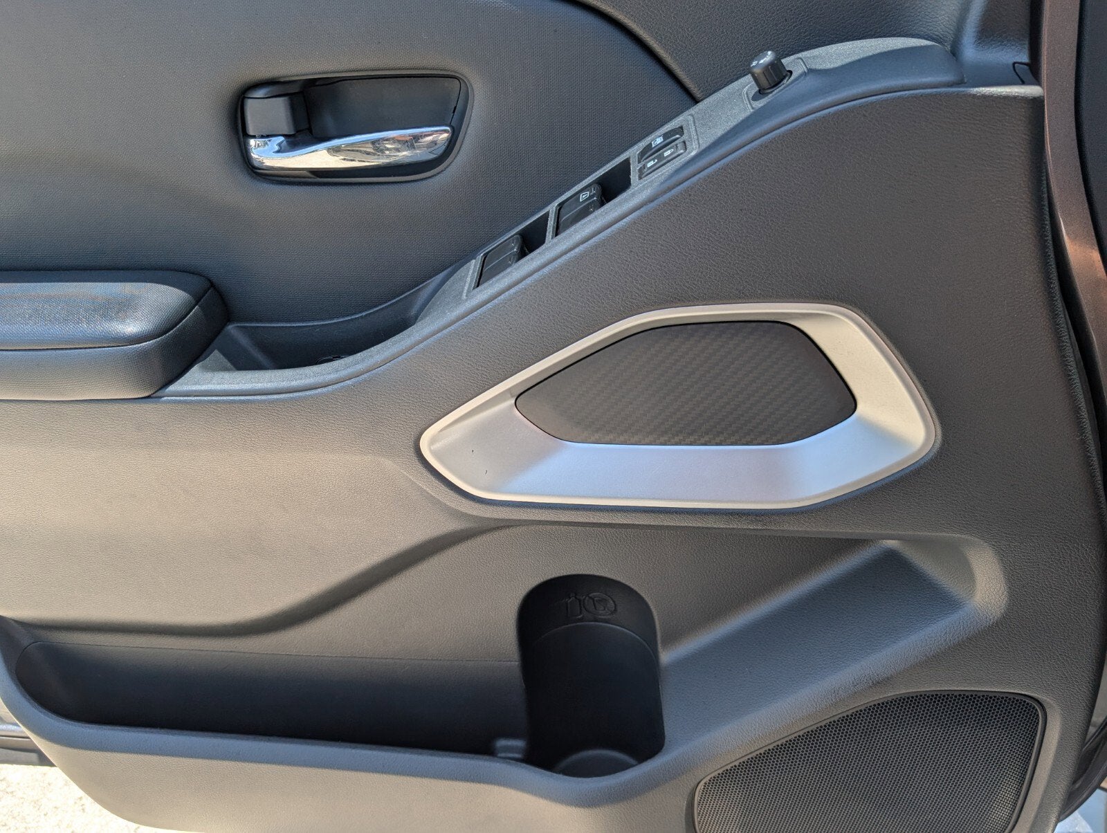 2023 Nissan Frontier Crew Cab SV