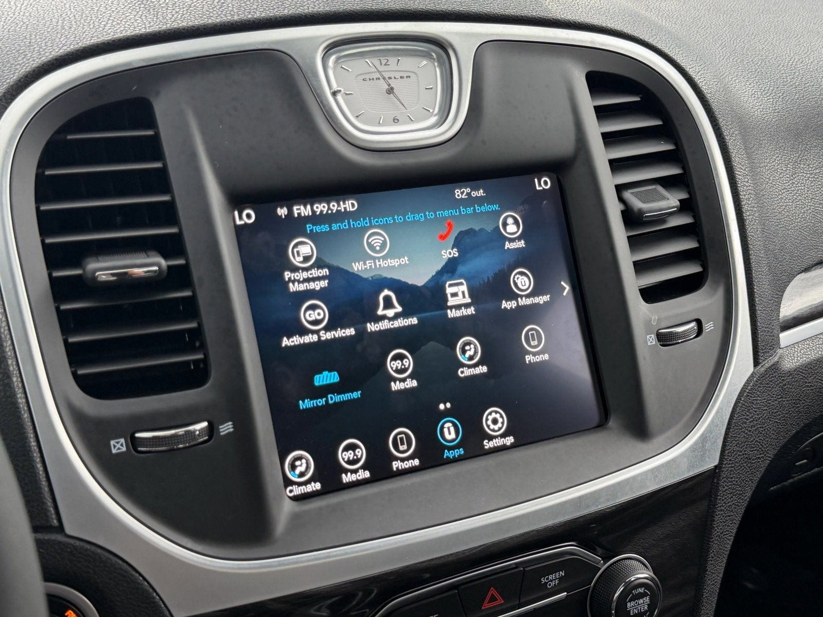 2022 Chrysler 300 Touring
