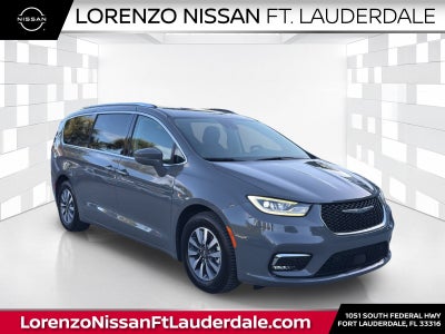 2021 Chrysler Pacifica Hybrid Touring L