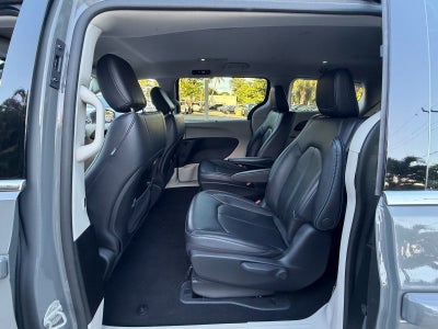 2021 Chrysler Pacifica Hybrid Touring L