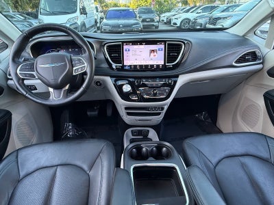 2021 Chrysler Pacifica Hybrid Touring L