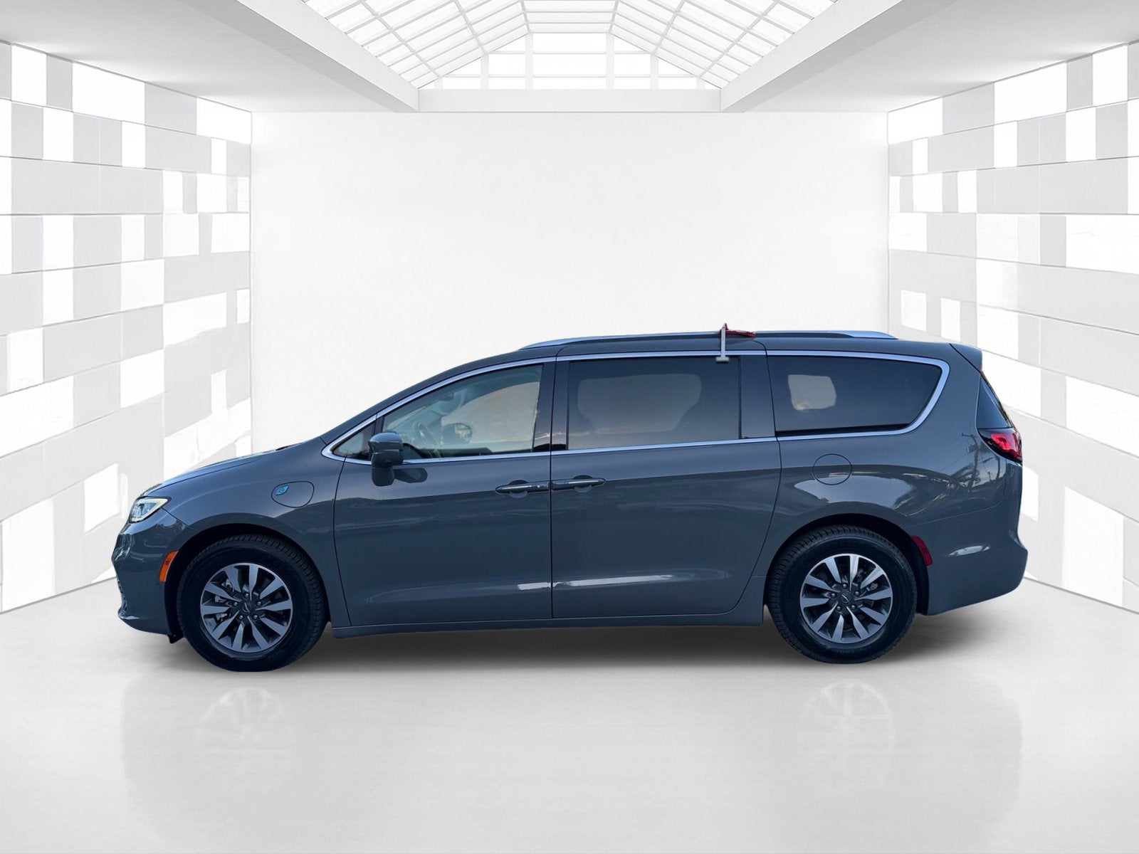 2021 Chrysler Pacifica Hybrid Touring L
