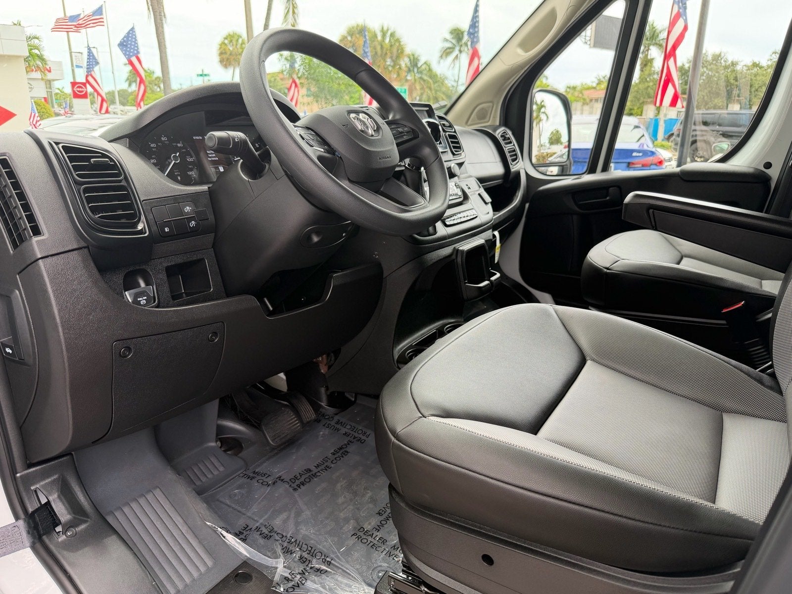 2026 RAM ProMaster Cargo Van Tradesman