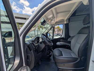 2026 RAM ProMaster Cargo Van Tradesman