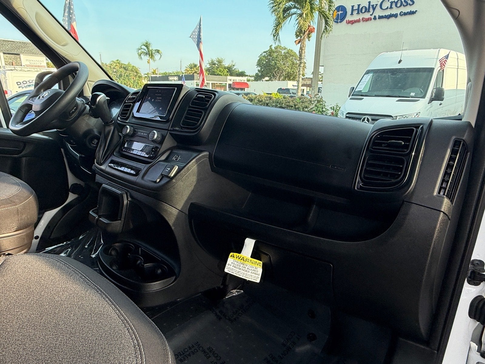 2025 RAM ProMaster Cargo Van Tradesman