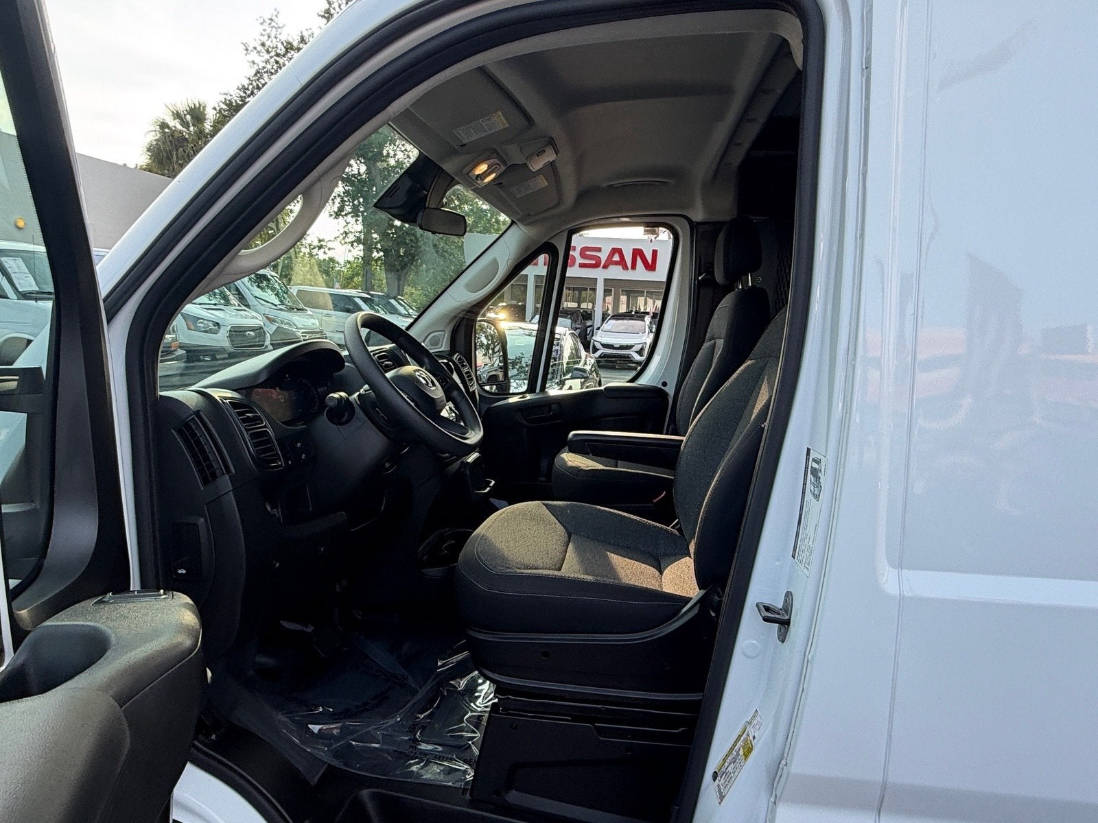 2025 RAM ProMaster Cargo Van Tradesman