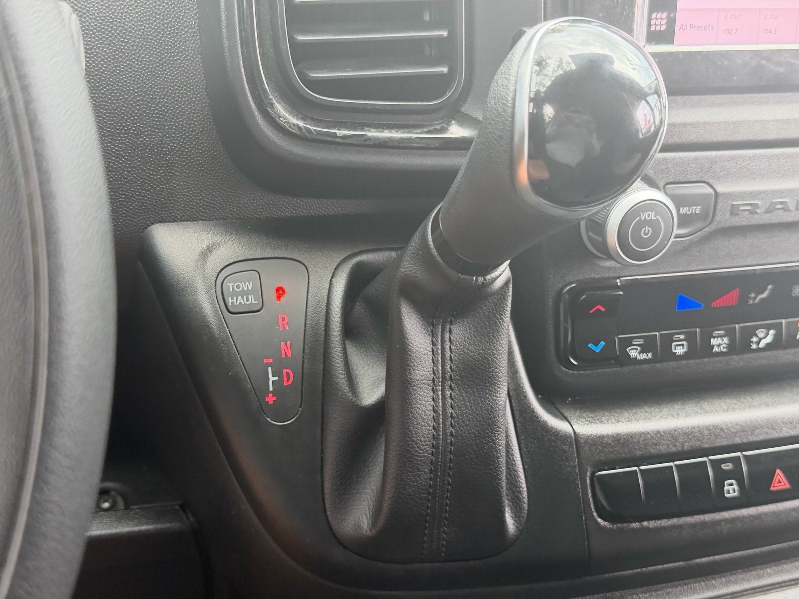 2025 RAM ProMaster Cargo Van Tradesman
