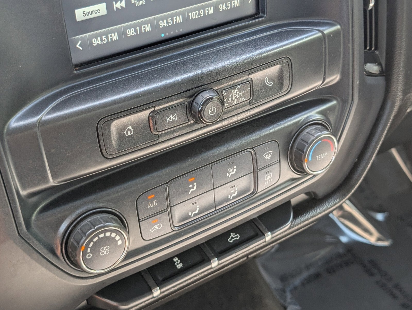 2018 Chevrolet Silverado 1500 Custom