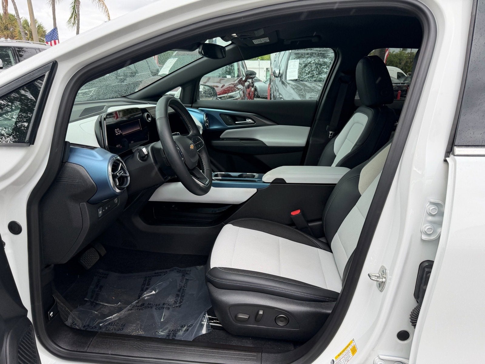 2024 Chevrolet Equinox EV LT