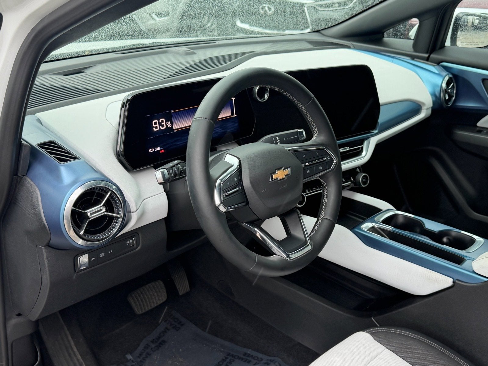 2024 Chevrolet Equinox EV LT