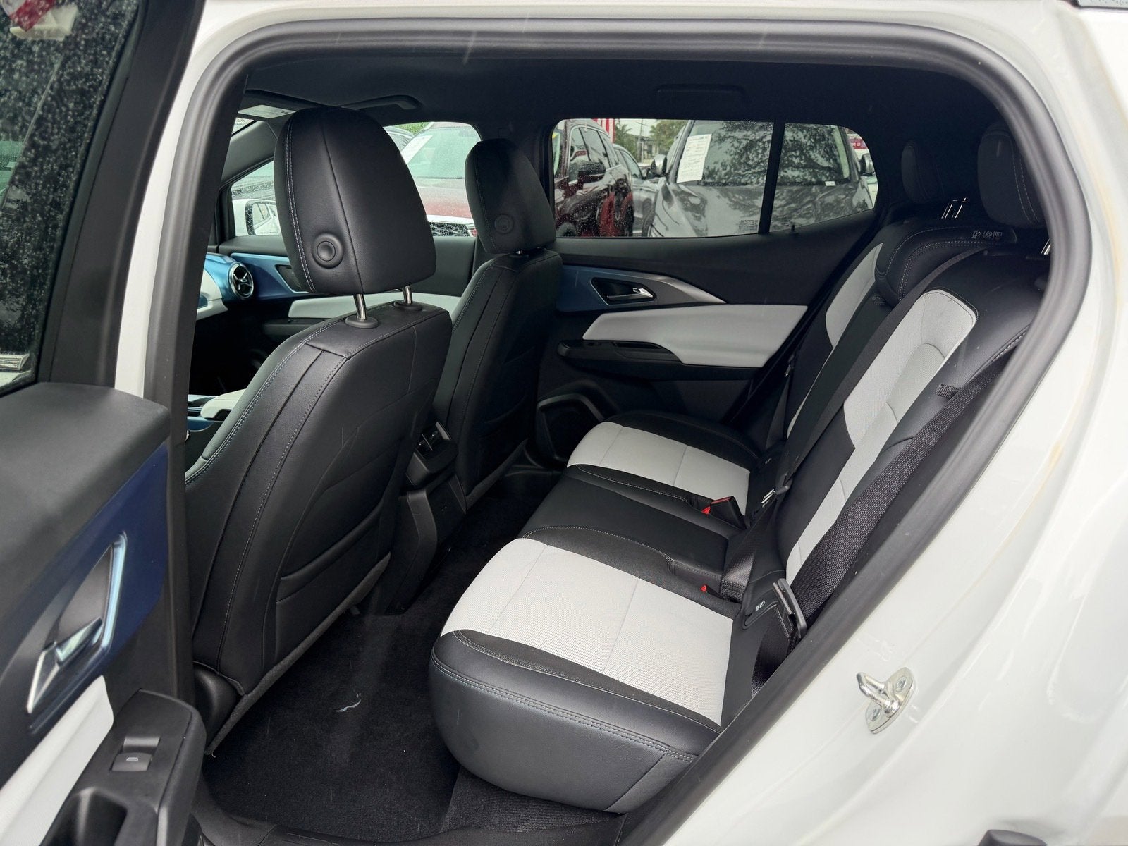 2024 Chevrolet Equinox EV LT