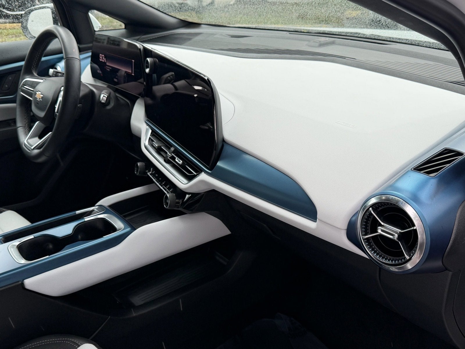 2024 Chevrolet Equinox EV LT