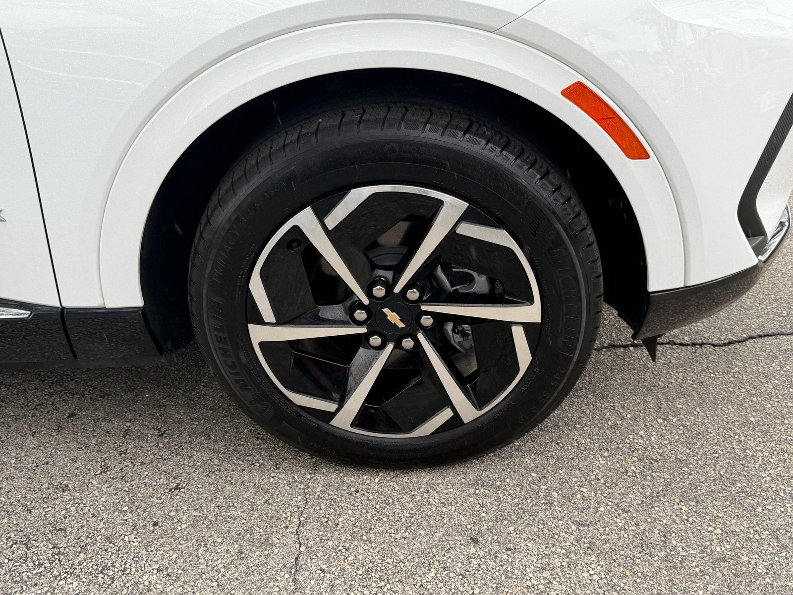 2024 Chevrolet Equinox EV LT