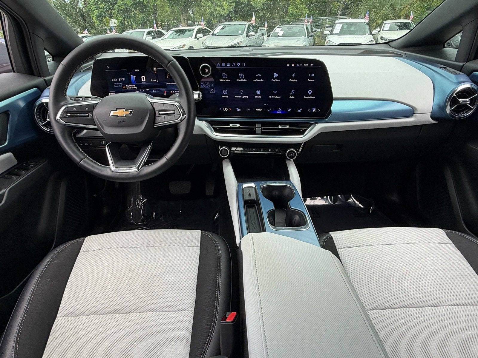 2025 Chevrolet Equinox EV LT