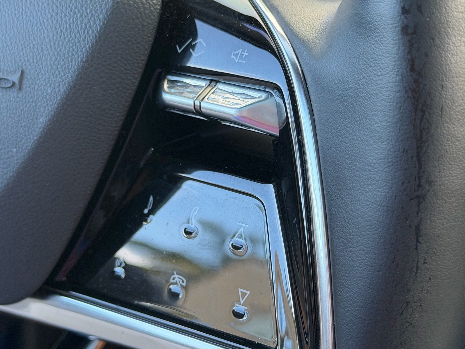 2025 Cadillac OPTIQ Sport