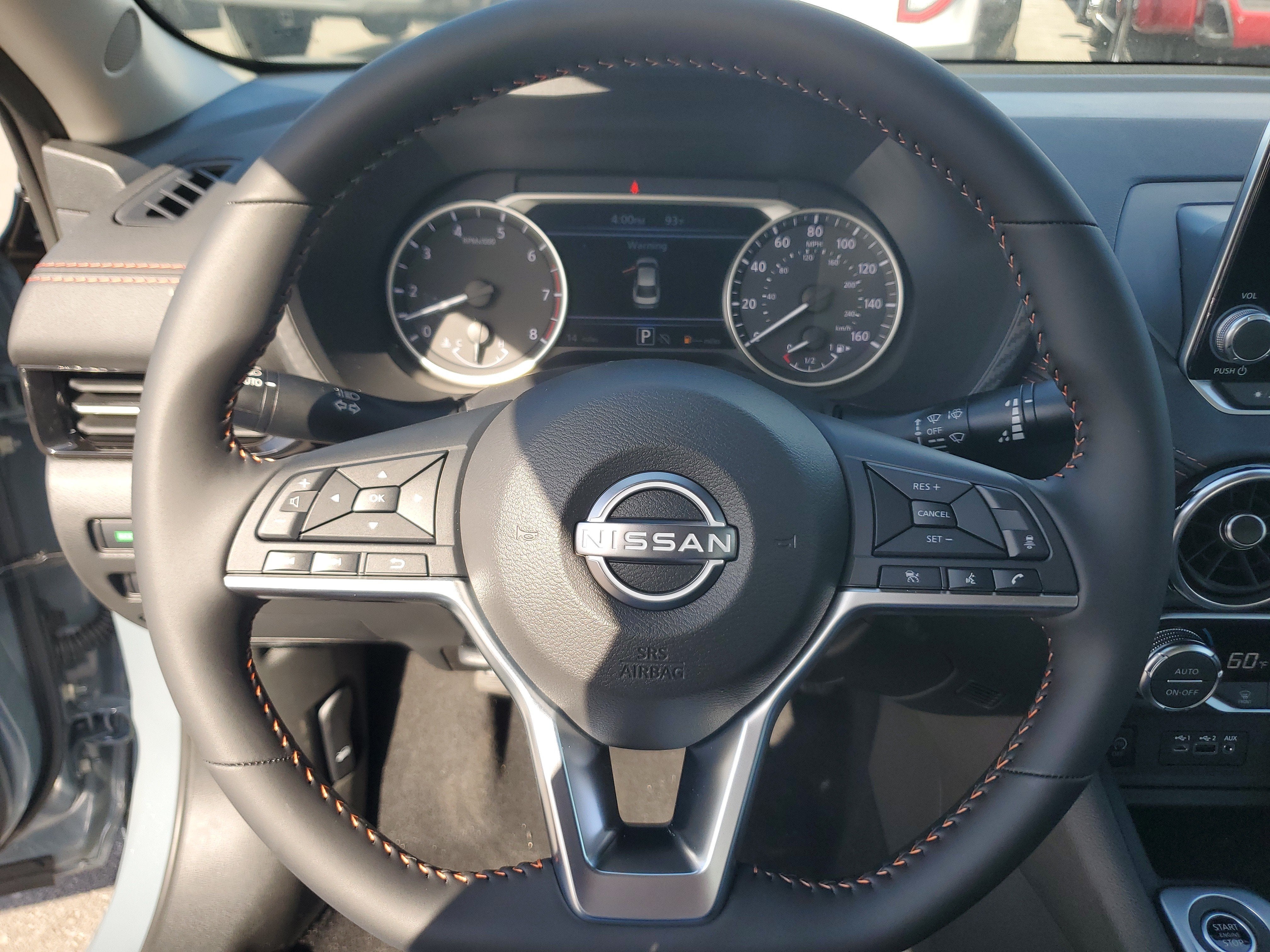2025 Nissan Sentra SR