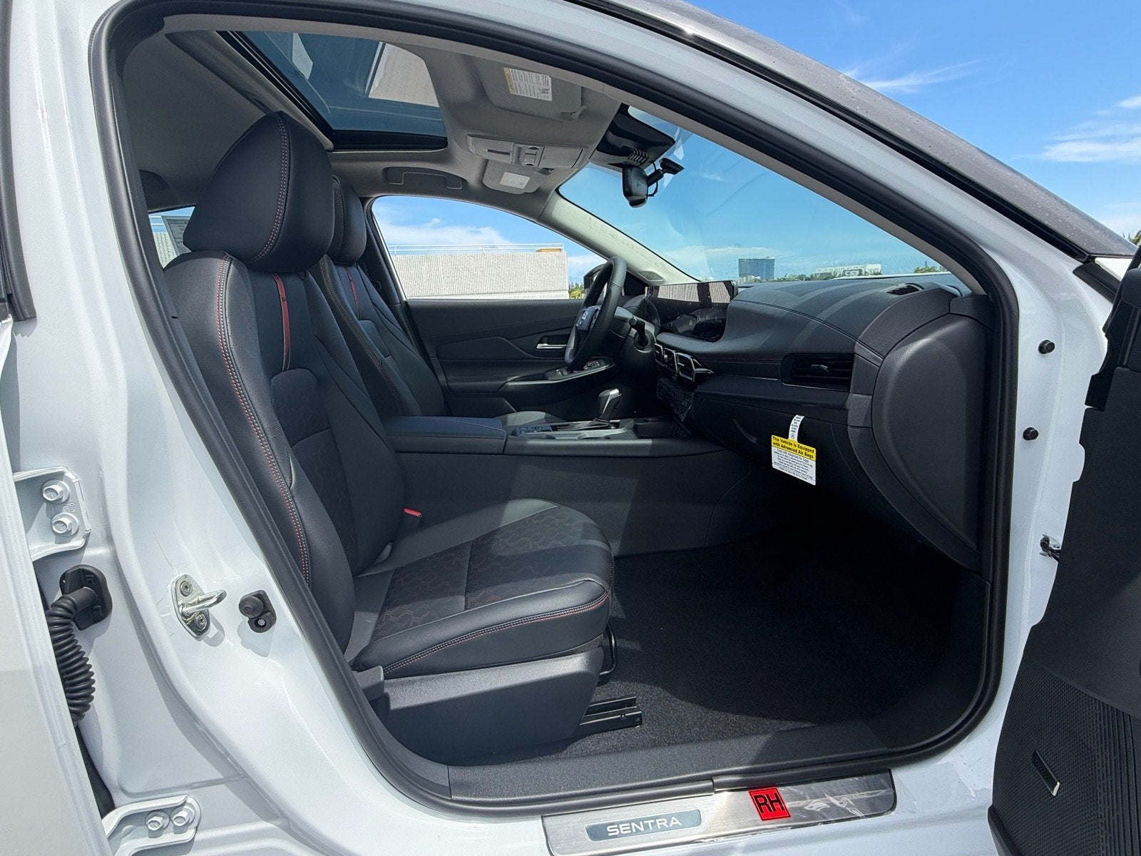 2027 Nissan Sentra SR Midnight Edition