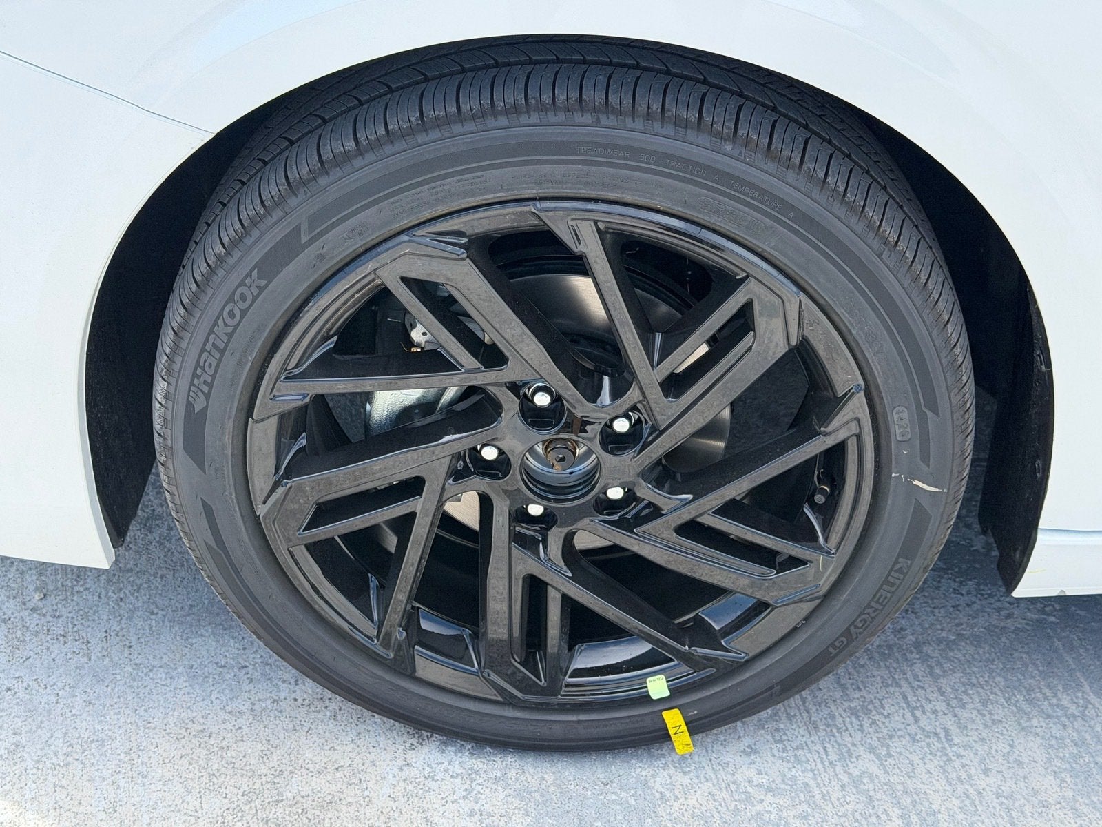 2027 Nissan Sentra SR Midnight Edition