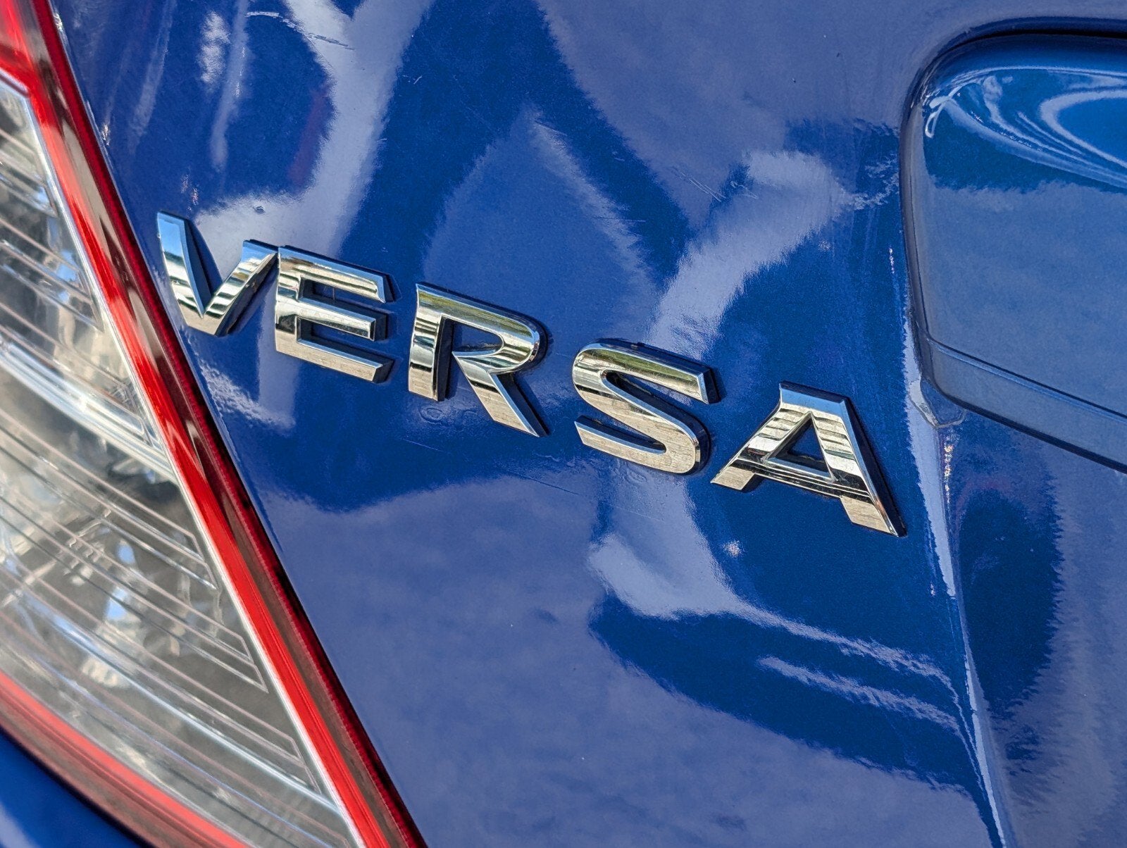 2015 Nissan Versa SV