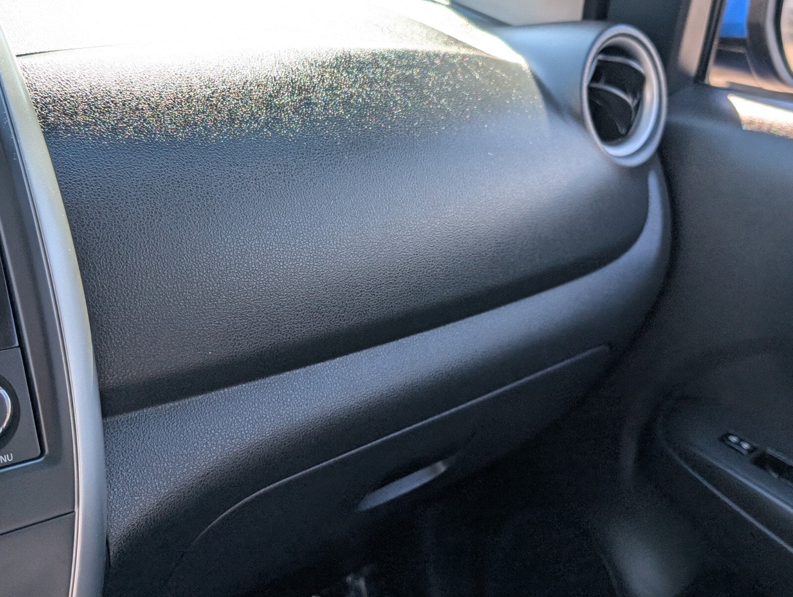 2015 Nissan Versa SV