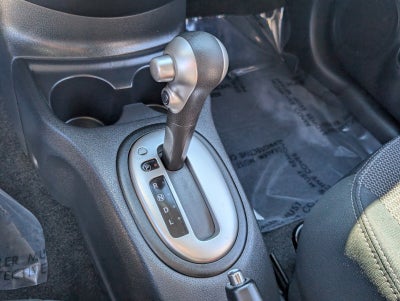 2015 Nissan Versa SV