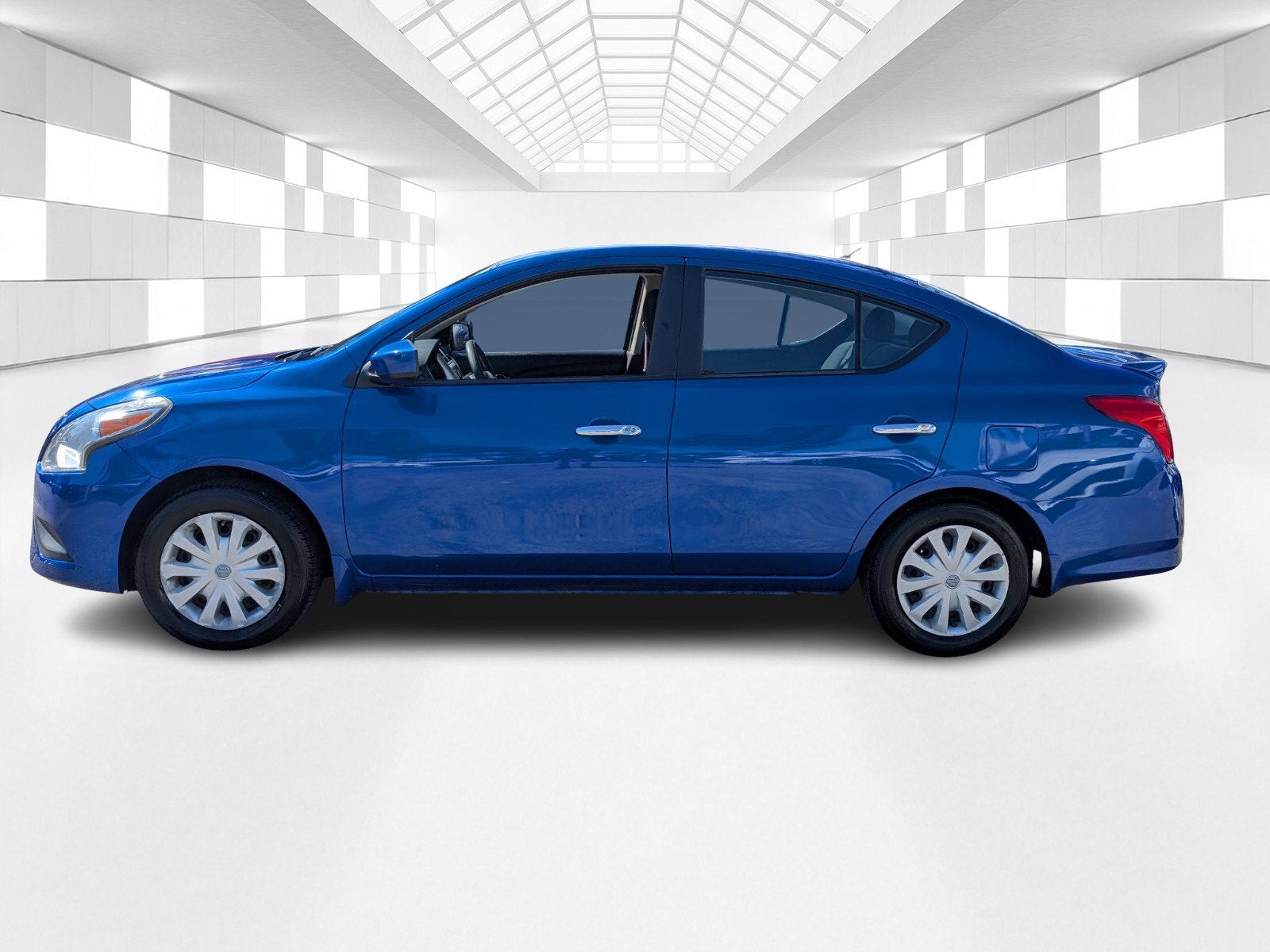 2015 Nissan Versa SV