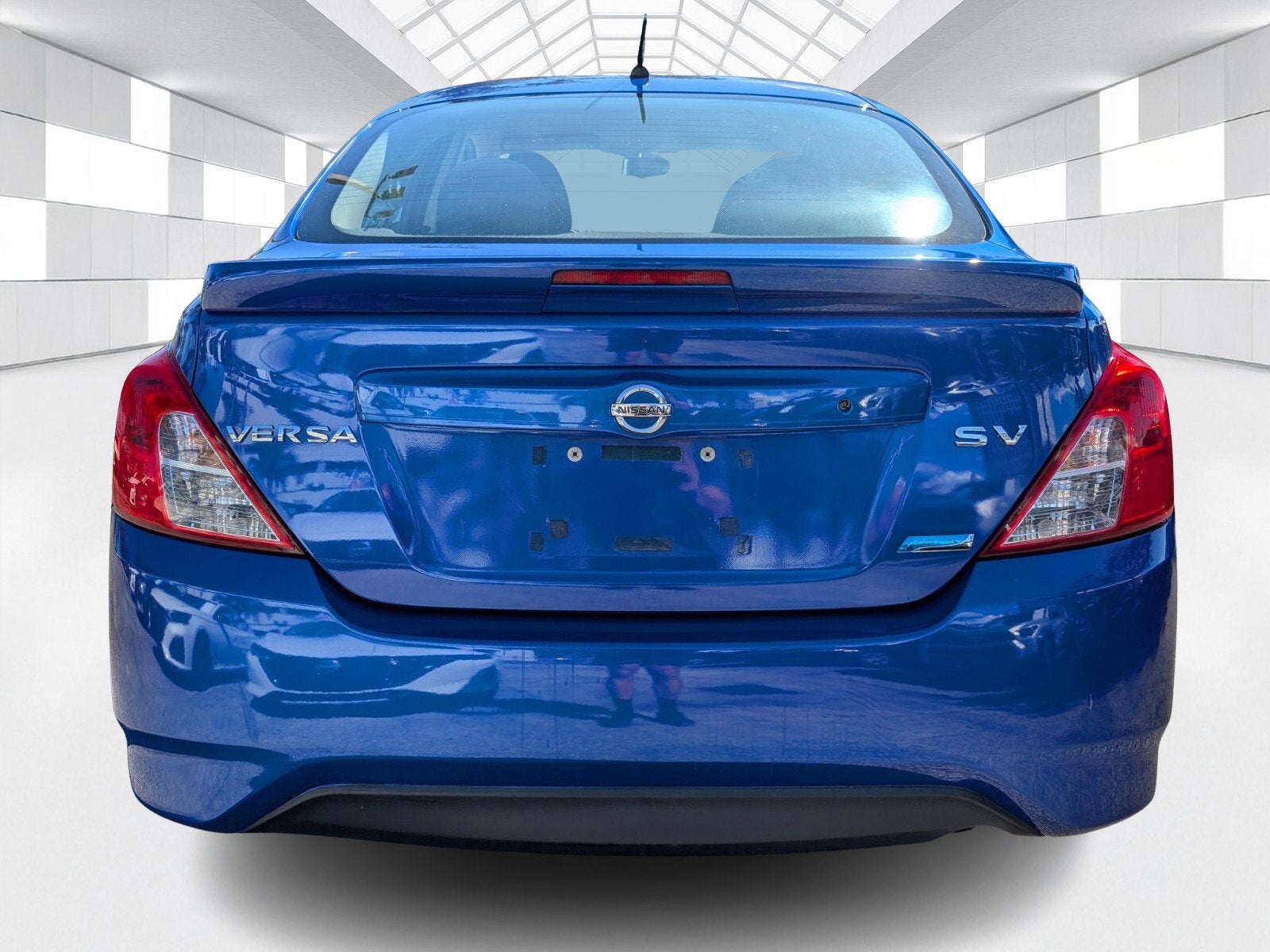 2015 Nissan Versa SV